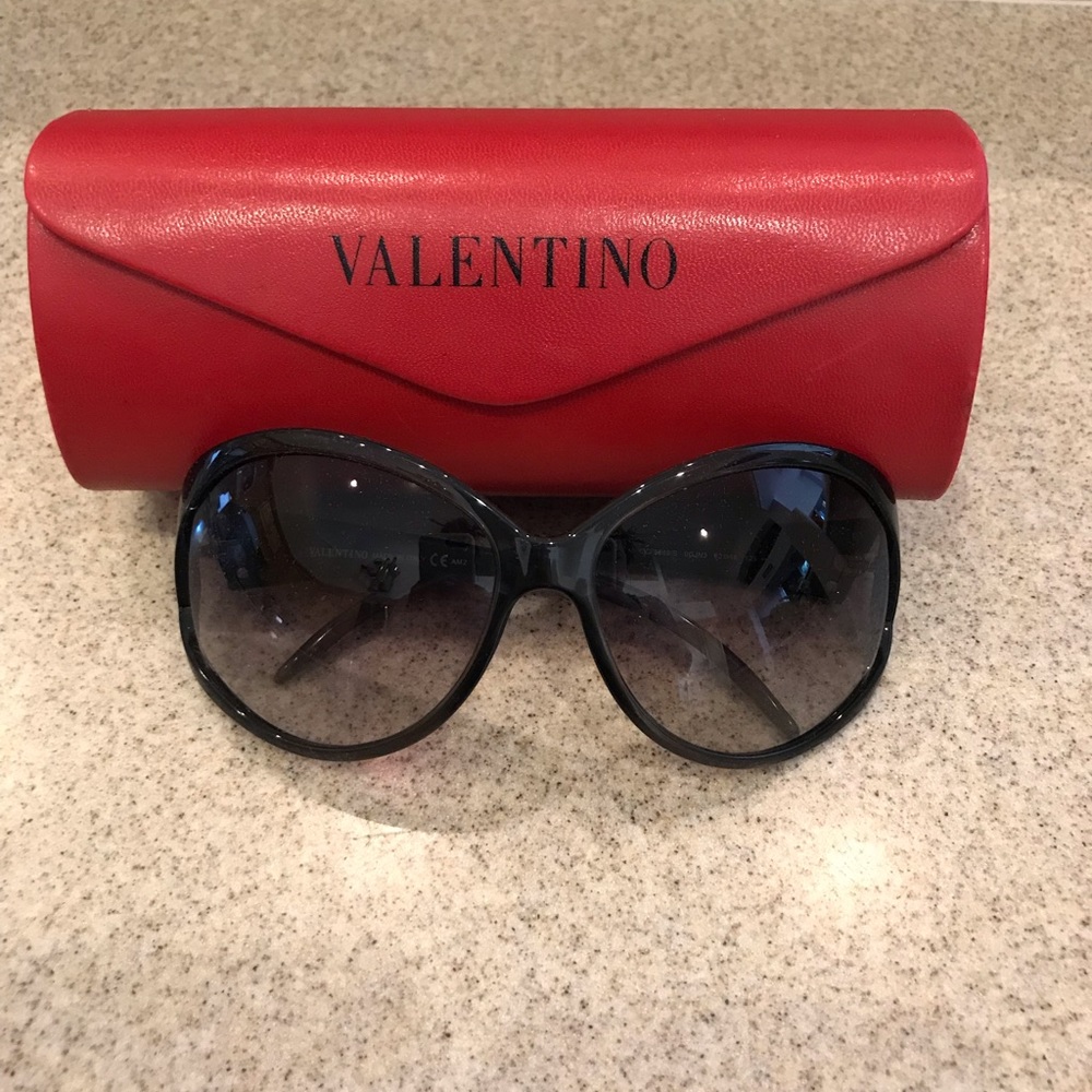 Valentino sunglasses